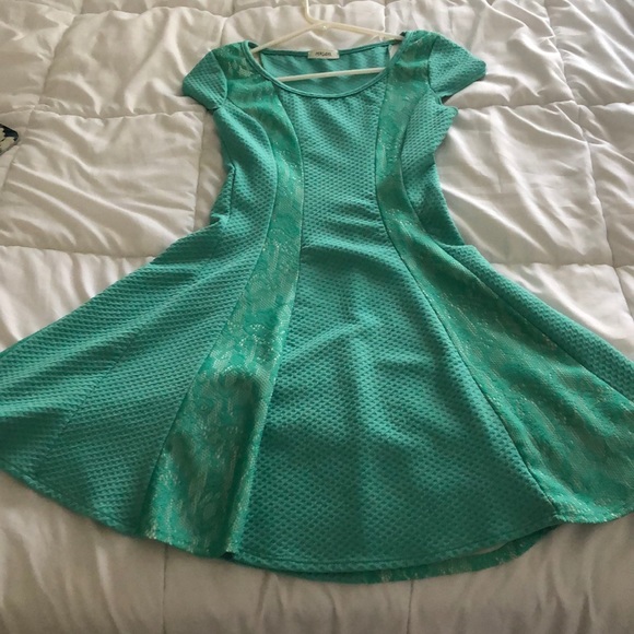 Pretty aqua dress - Picture 1 of 2